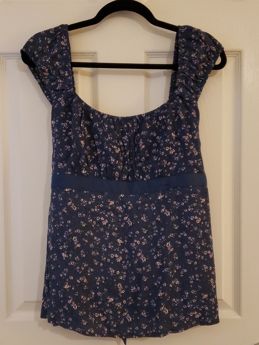 Women’s Navy Blue Floral Cap-Sleeve Top